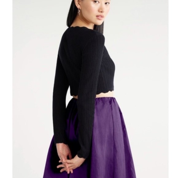 Scoop NYC Women’s Black Cropped Scalloped Top Size Large NWT - Picture 4 of 10